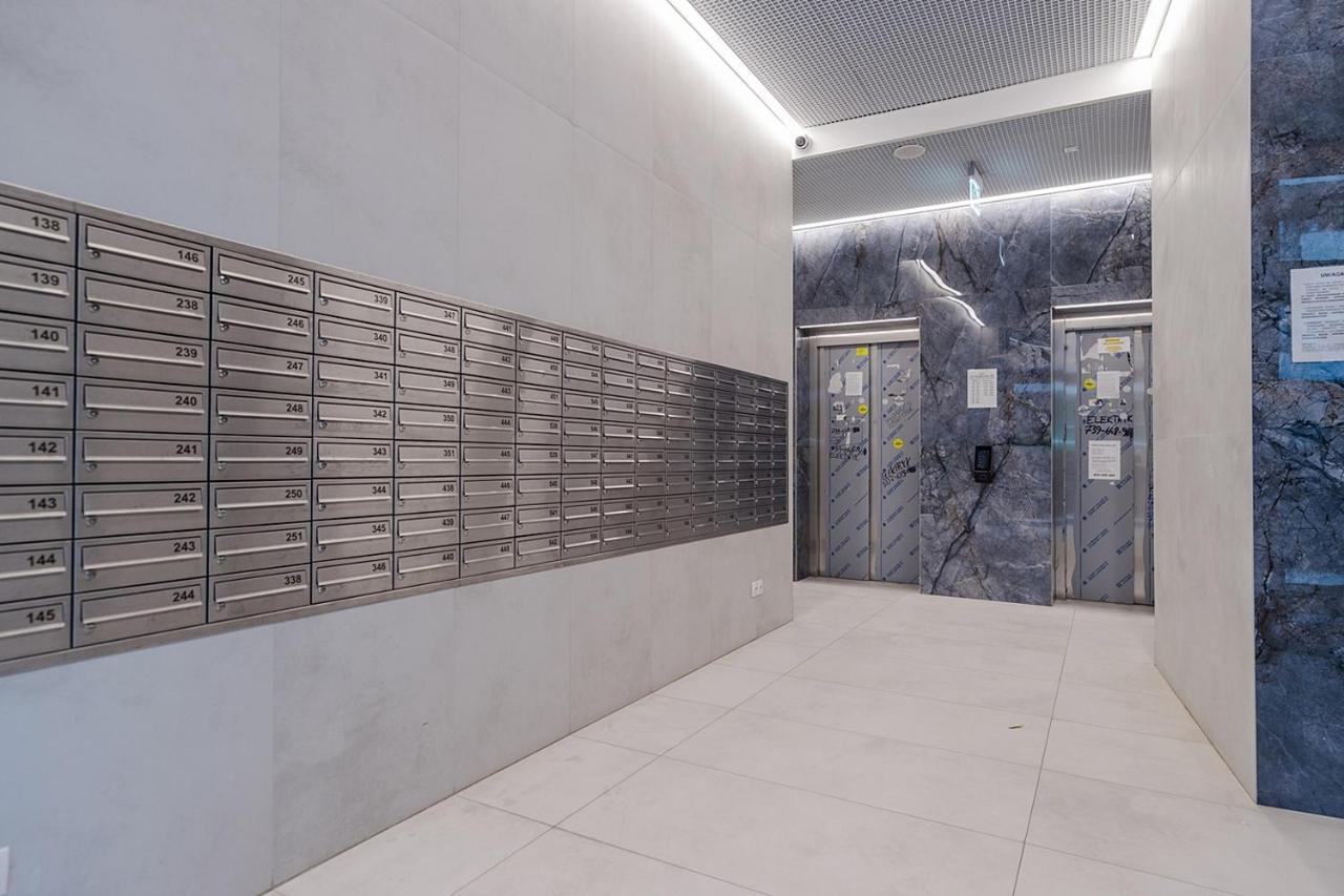 Butas Kasprzaka 29 - Bezplatny Parking - Free Parking - Piekny Widok Na Centrum Miasta - Duzy Balkon - Smart Tv 55 Cali - Wifi - Better Warsaw